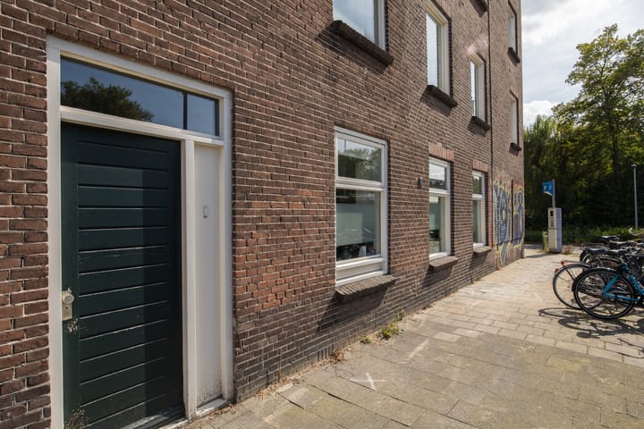 Foto 25 van Makassarstraat 115