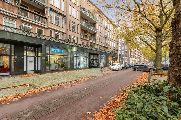 Bekijk foto 18 van Herman Robbersstraat 60-B