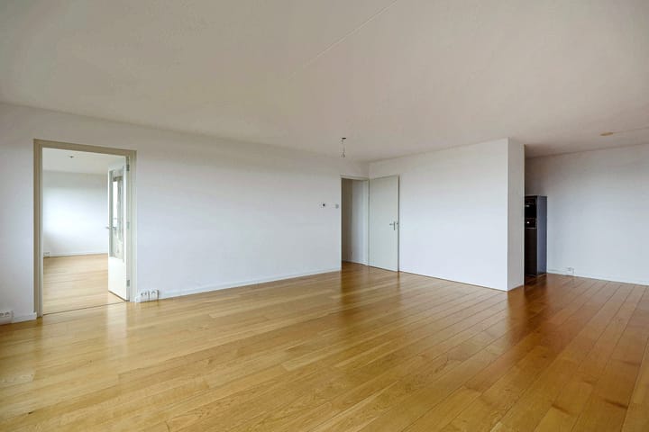 Foto 4 van Simon Carmiggeltstraat 44