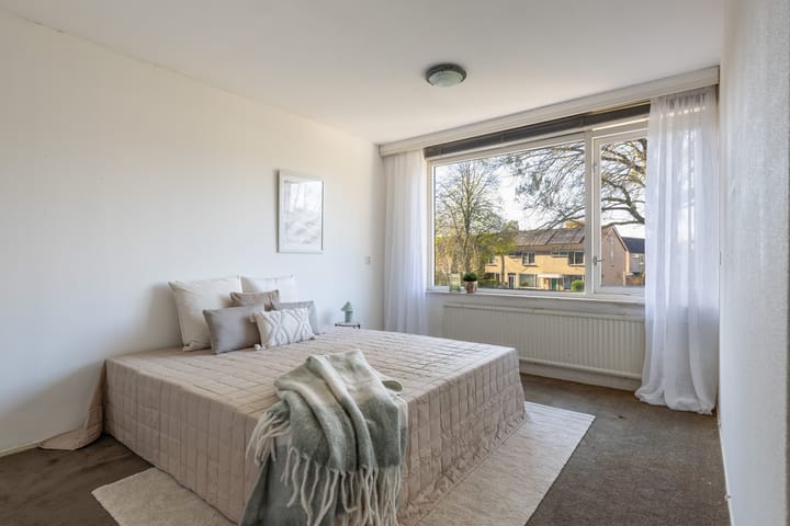 Foto 16 van Klaproosstraat 8