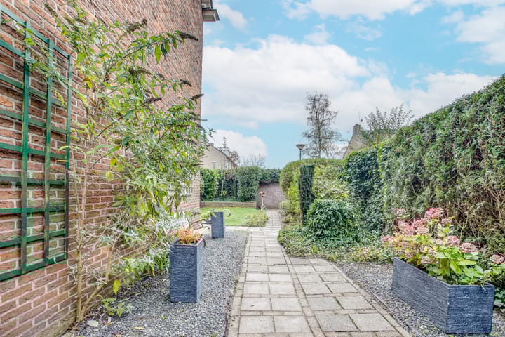 Foto 30 van Leyenseweg 23