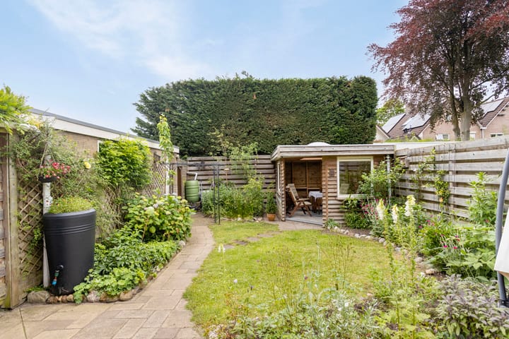 Foto 29 van Burg. Arriënsweg 28