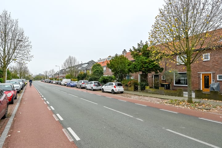 Bekijk foto 34 van Broekbergenlaan 39