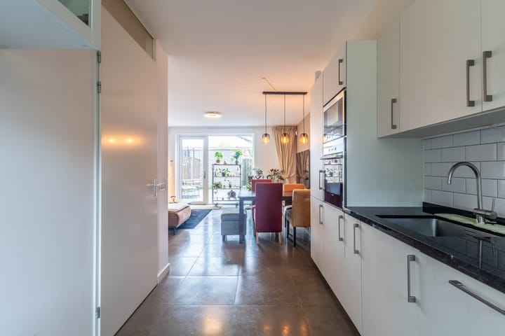 Foto 10 van Van Lijnden van Hemmenstraat 41