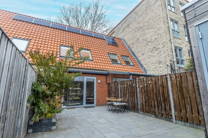 View photo 11 of Van Lijnden van Hemmenstraat 41