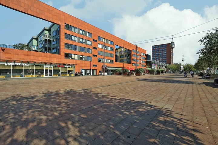 View photo 30 of Van Lijnden van Hemmenstraat 41