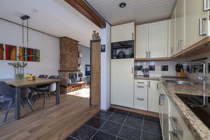 Foto 10 van Eemnesserweg 73