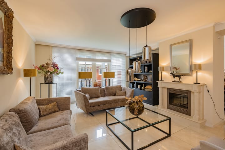 Foto 2 van Agathapark 11