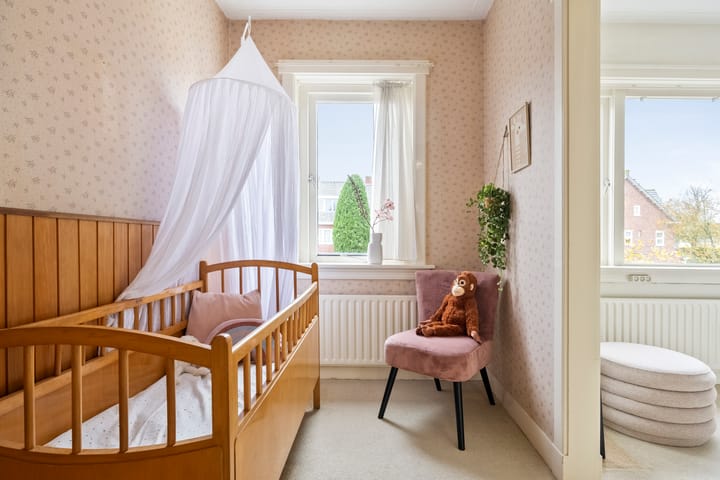 Foto 19 van Van Nesstraat 104