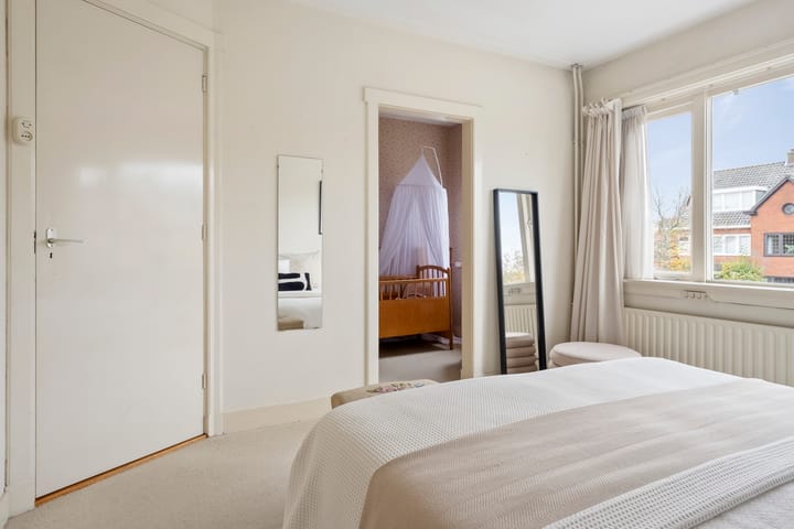 Foto 22 van Van Nesstraat 104