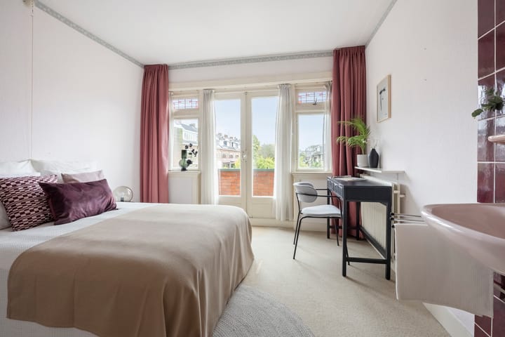 Foto 26 van Van Nesstraat 104