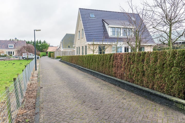 View photo 44 of Osdorperweg 493