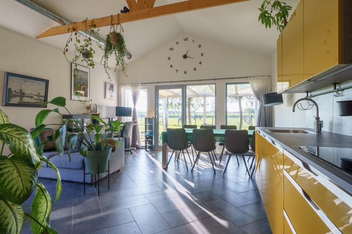 Foto 35 van Paradijsvogelweg 67