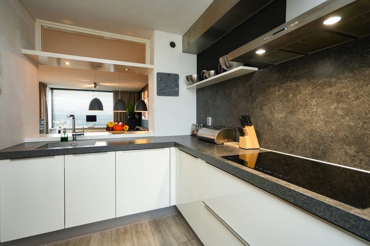 Foto 15 van Weldamlaan 32