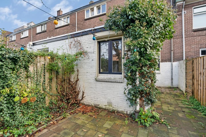 Foto 9 van Tollensstraat 137