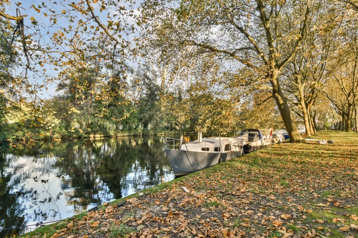 Bekijk foto 30 van Burgemeester Van Tienhovengracht 8