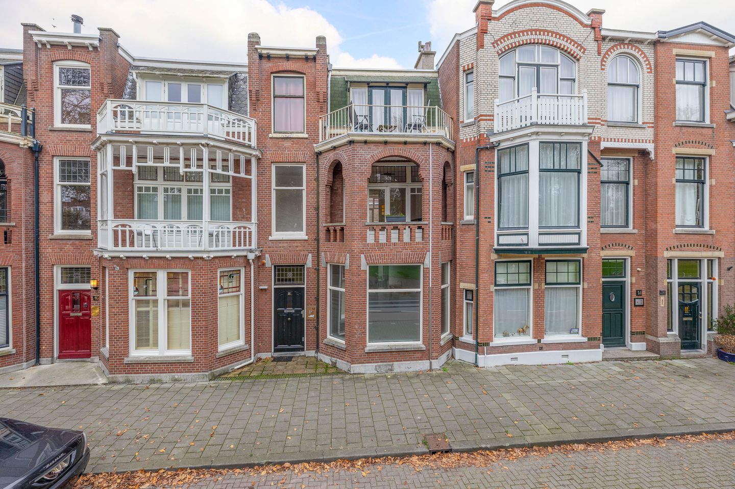 Foto 1 van Van Boetzelaerlaan 12-A