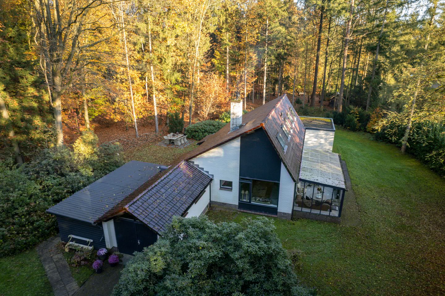 Foto 1 van Vijverlaan 26