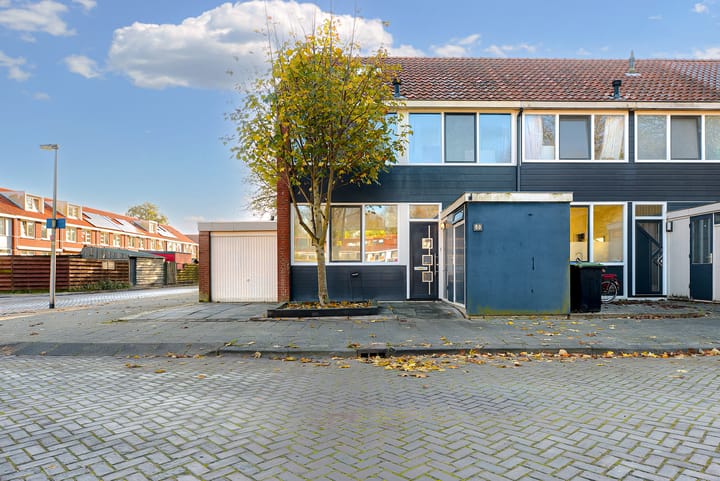 Foto 2 van Lucernehof 86