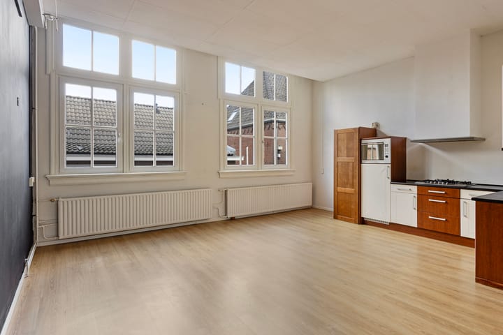 Foto 3 van Monsterstraat 4-E