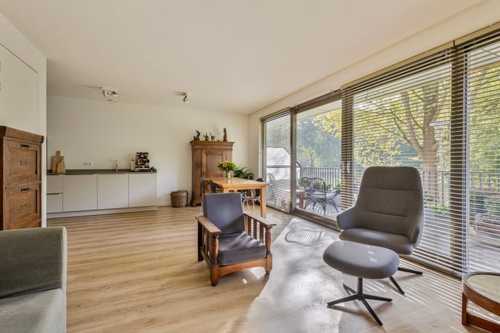 Photo 9 of Catsstraat 32