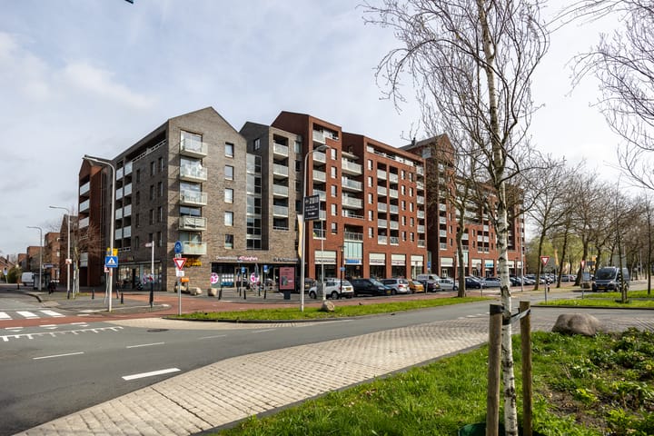 Photo 11 of Baron van Heemstrastraat 1