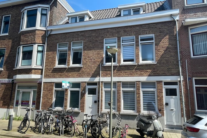 View photo 1 of Halleystraat 5-A