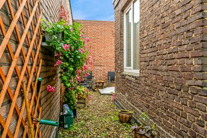 Foto 37 van Rosmolenstraat 6