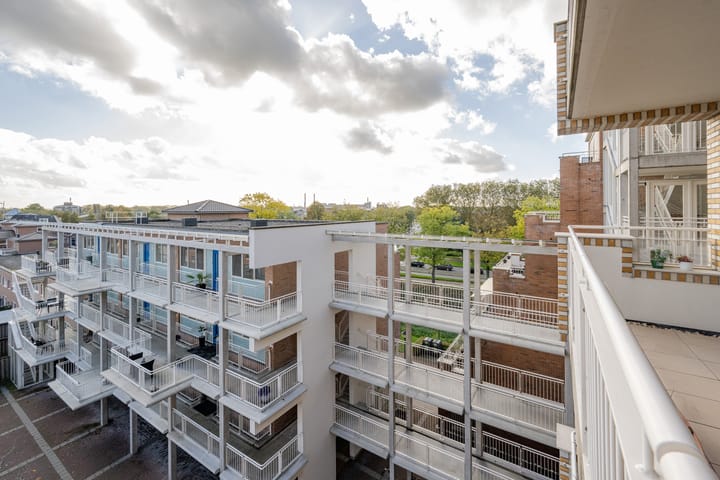 Foto 31 van Stationsweg 263