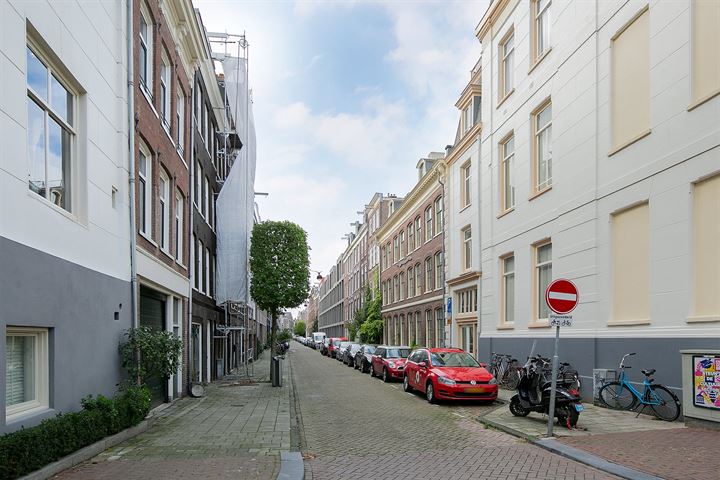 Bekijk foto 18 van Fokke Simonszstraat 61-D