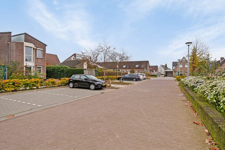 Foto 2 van Het Dorpsplein 26