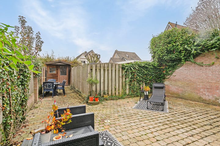 Foto 24 van Het Dorpsplein 26