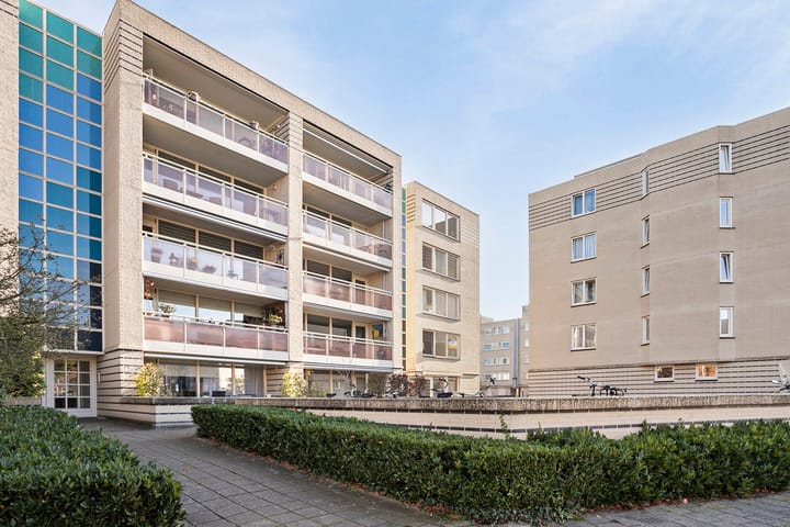 Photo 1 of Paradijslaan 105