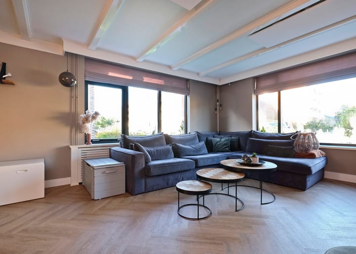 Foto 11 van Middenweg 264