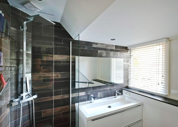 Foto 27 van Middenweg 264