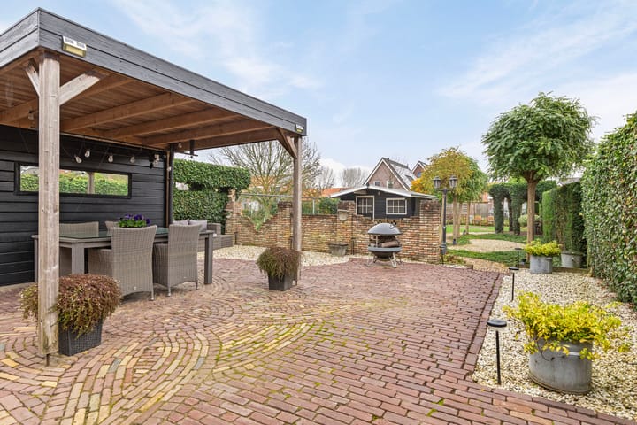 Foto 35 van Uithofstraat 10