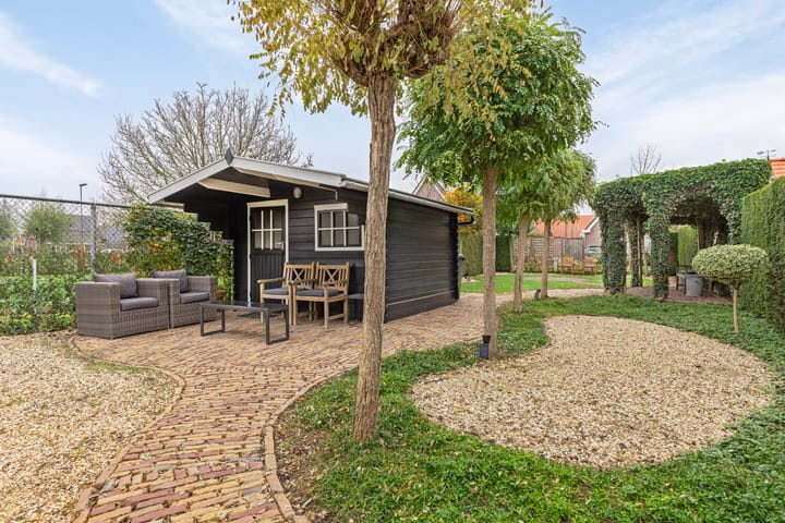 Foto 38 van Uithofstraat 10