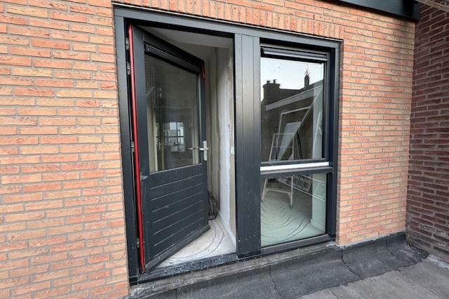 View photo 3 of Donkerstraat 51