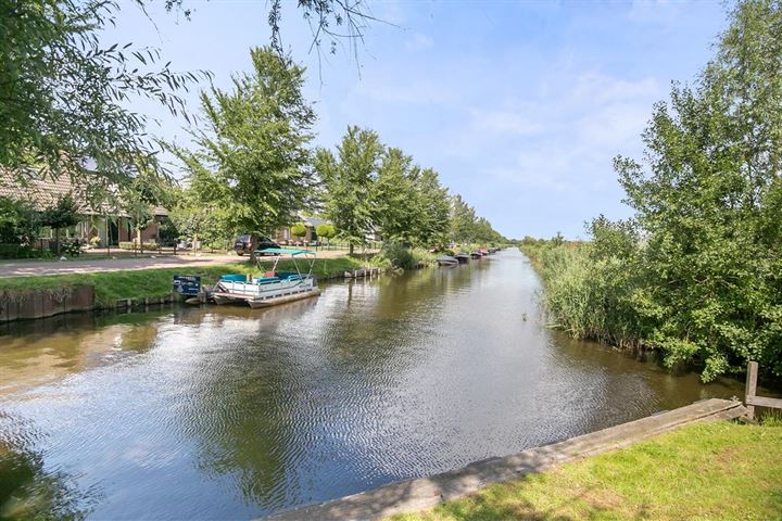 Bekijk foto 25 van Oud-Loosdrechtsedijk 50-A