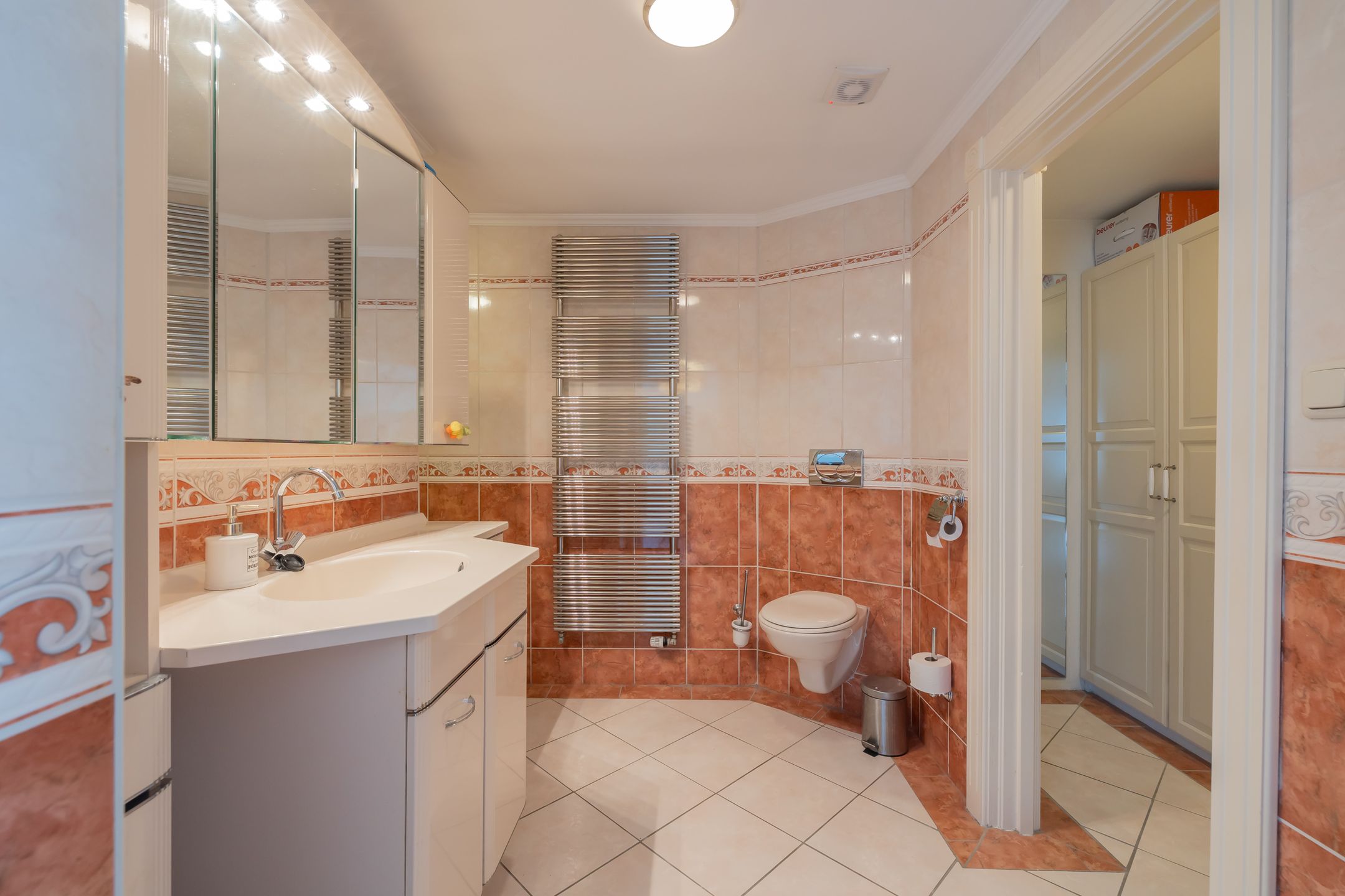 Foto 36 van Zuideinde 192