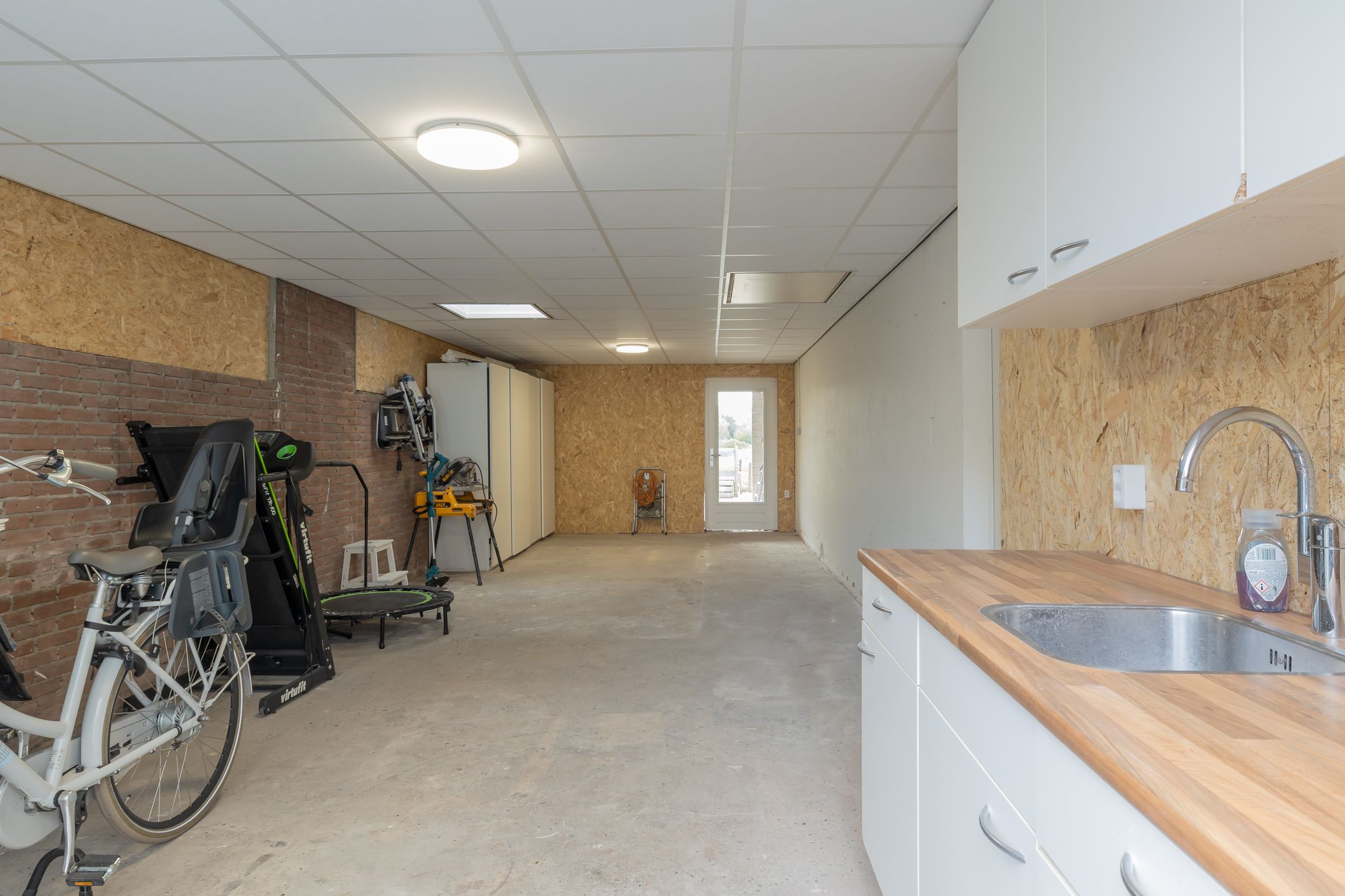 Foto 48 van Zuideinde 192