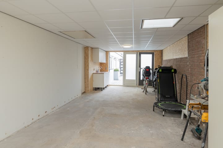 Foto 49 van Zuideinde 192