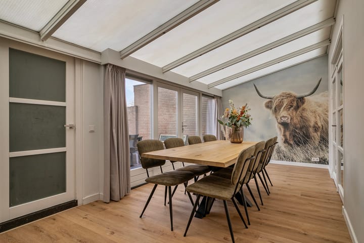 Foto 16 van Meidoornstraat 4