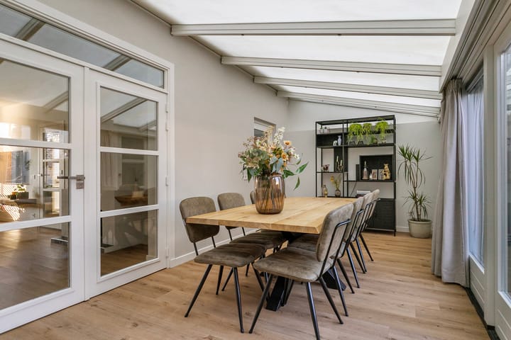 Foto 15 van Meidoornstraat 4