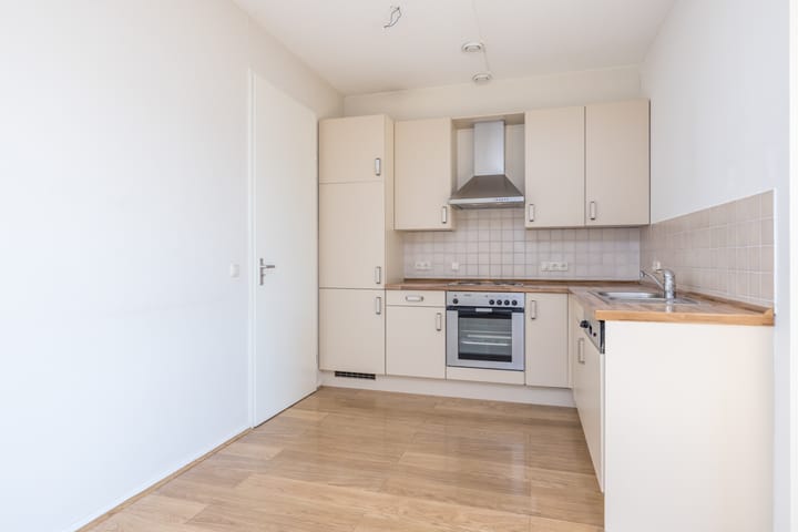 Foto 12 van Dorpstraat 107-B04