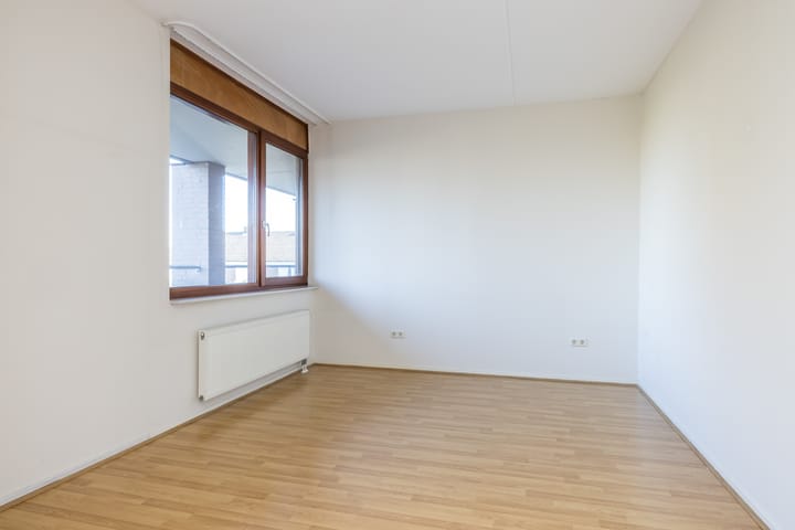 Foto 21 van Dorpstraat 107-B04