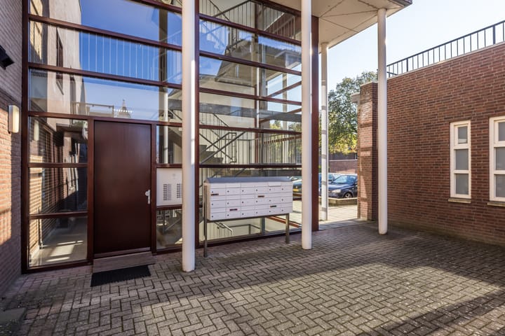 Foto 24 van Dorpstraat 107-B04