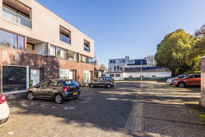 Bekijk foto 30 van Dorpstraat 107-B04