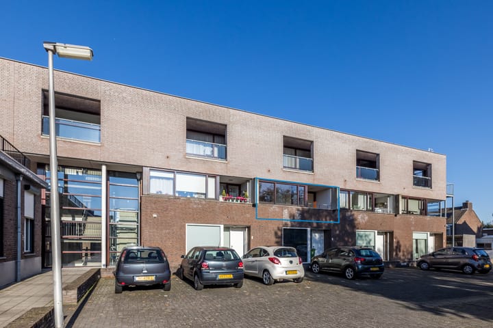 Foto 1 van Dorpstraat 107-B04