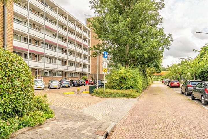 Foto 17 van Mr. F.A. van Hallweg 70